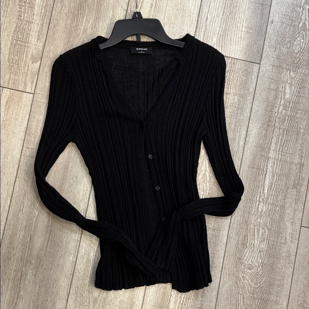 Black Ribbed Button-Up Cardigan - Picture 2 of 8